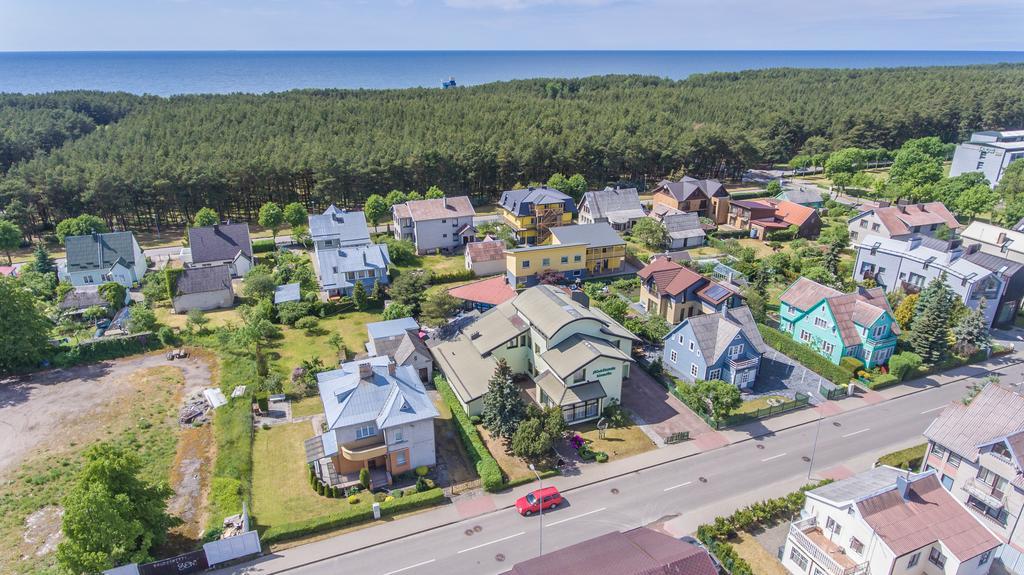 Hotel Medziotoju Kiemelis Palanga Exterior foto